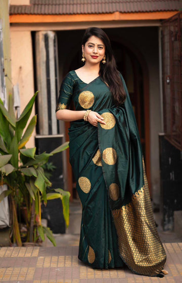 Angelic Soft Lichi Silk Saree With Devastating Blouse Piece