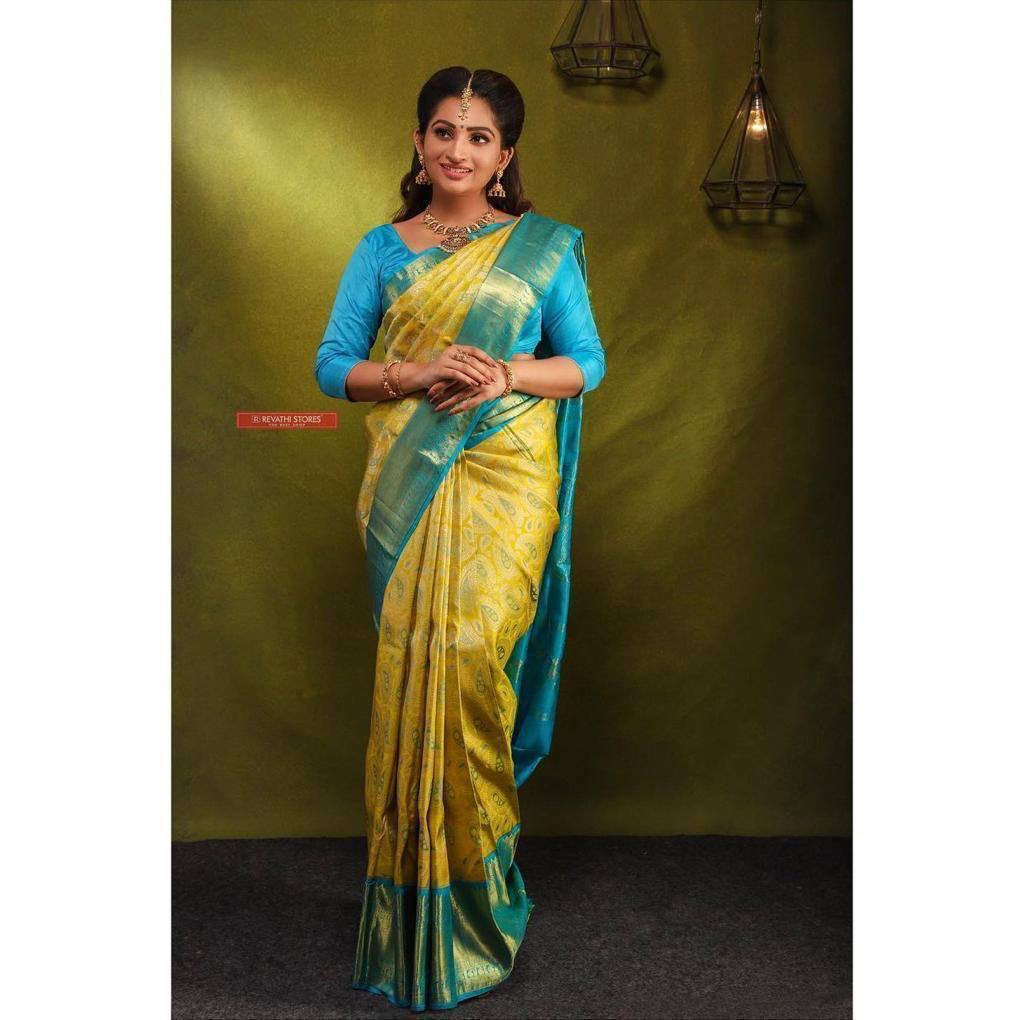 Lichi Loom Soft Lichi Silk Yellow Saree With Cerulean Blue Blouse Piece